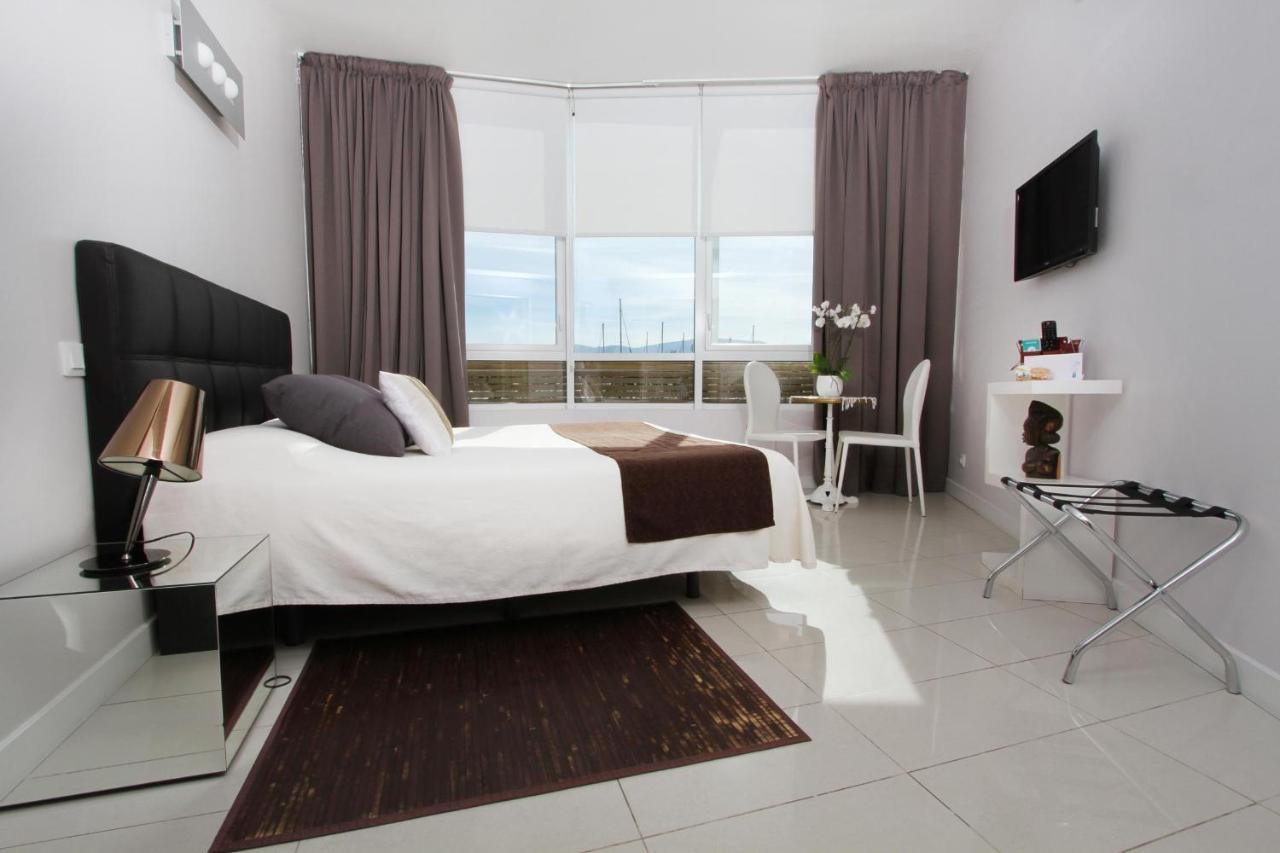 Bleu Mer Duplex & Suites Saint-Cyprien  Exterior photo